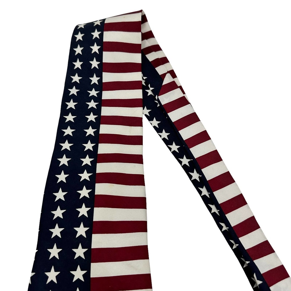 PATRIOTIC AMERICAN FLAG ALL OVER PRINT SILK MEN’S TIE - Picture 3 of 5